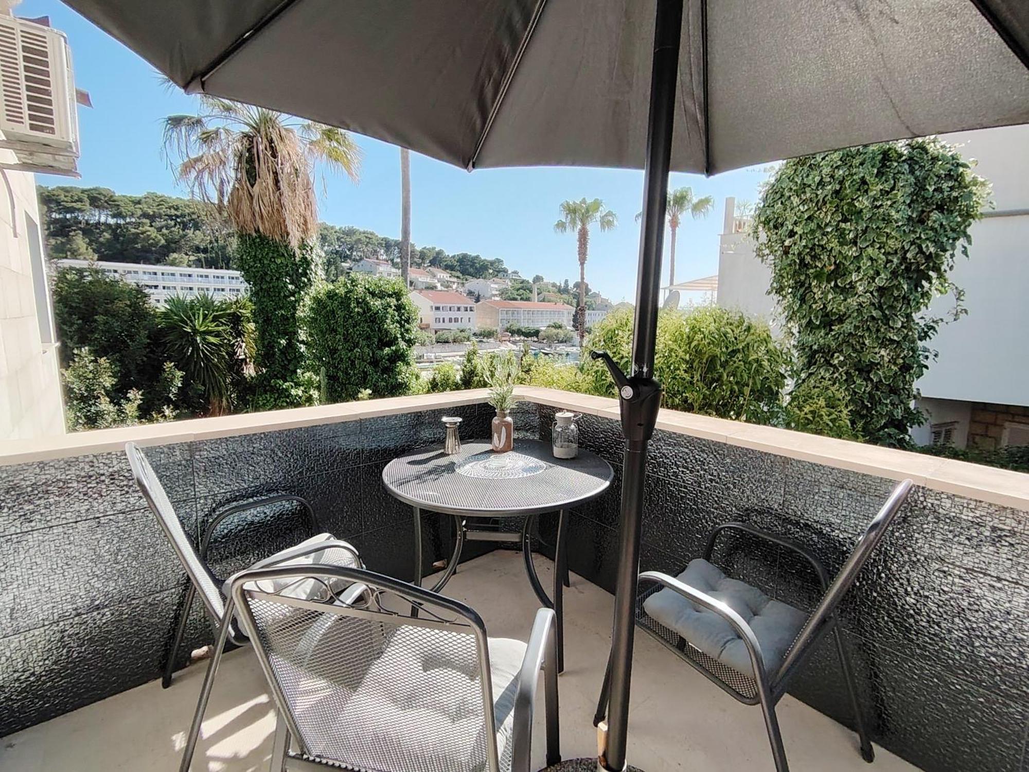Apartma Domus Marini Hvar Town